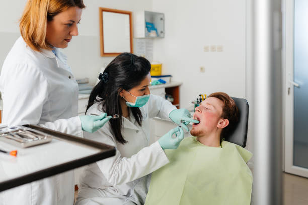 Best Dentist for Tooth Abscess  in Cathcart, WA